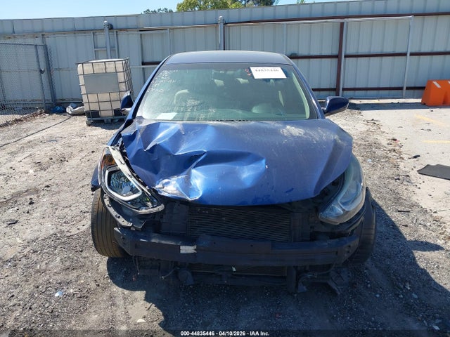 Hyundai ELANTRA Se