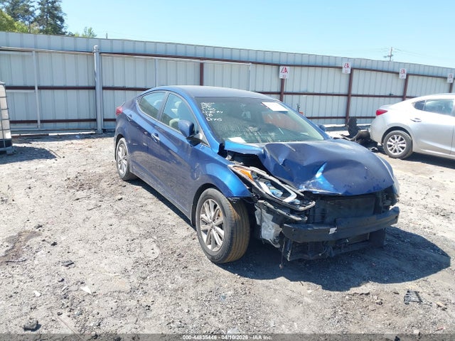 Salvage Hyundai ELANTRA Image
