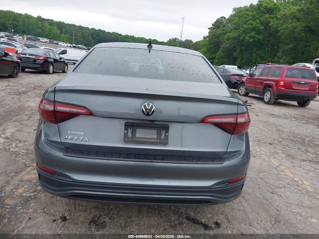 Volkswagen Jetta 1.5t Sport