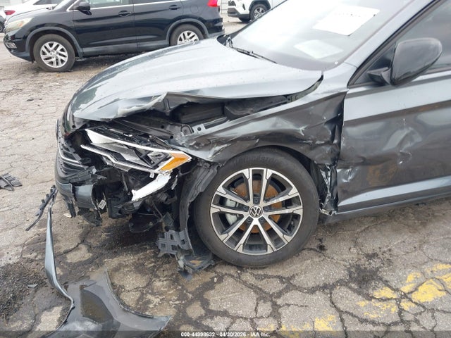 Volkswagen Jetta 1.5t Sport