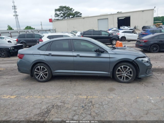 Volkswagen Jetta 1.5t Sport