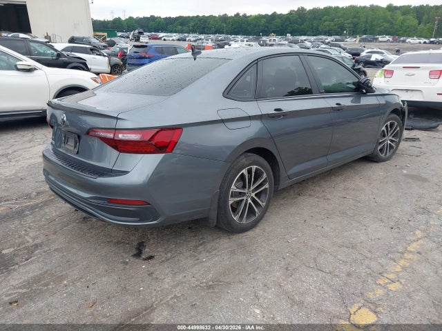 Volkswagen Jetta 1.5t Sport