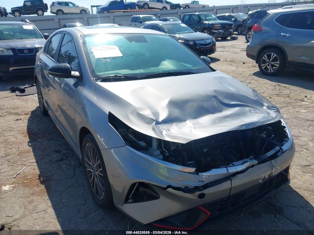 Kia Forte Gt-line