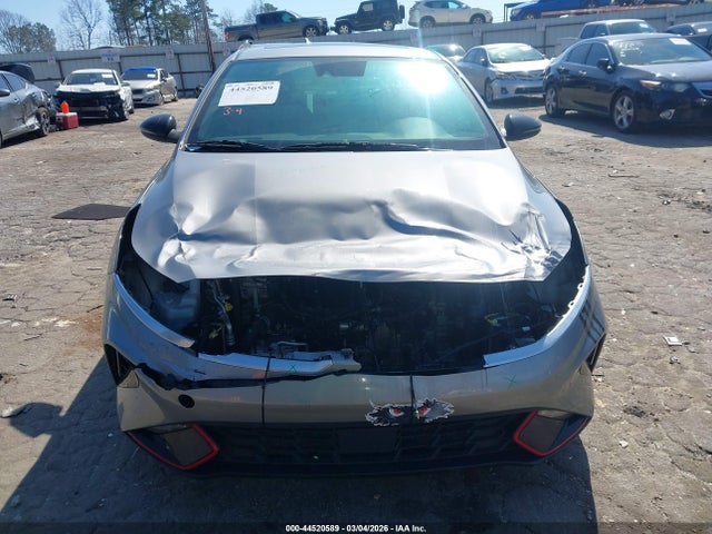 Kia Forte Gt-line