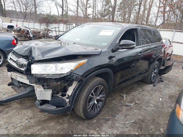 Toyota Highlander Le
