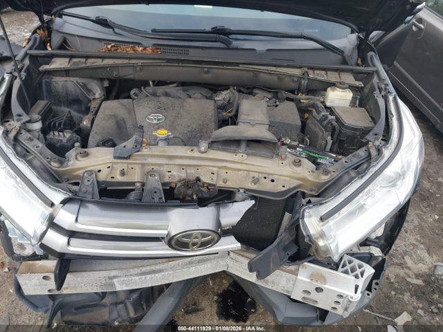 Toyota Highlander Le