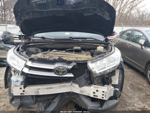 Toyota Highlander Le