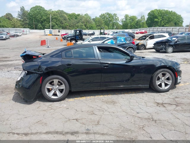 Dodge Charger Sxt