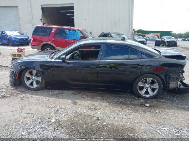 Dodge Charger Sxt
