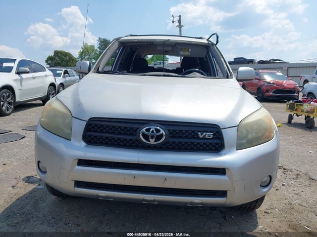 Toyota RAV4 Sport V6