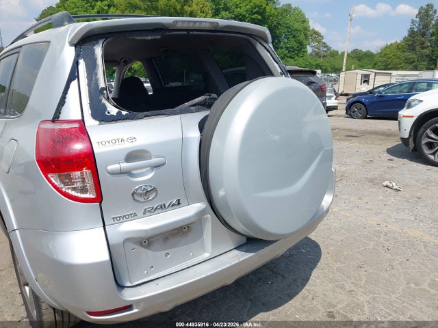 Toyota RAV4 Sport V6