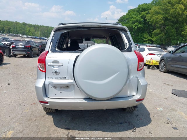 Toyota RAV4 Sport V6
