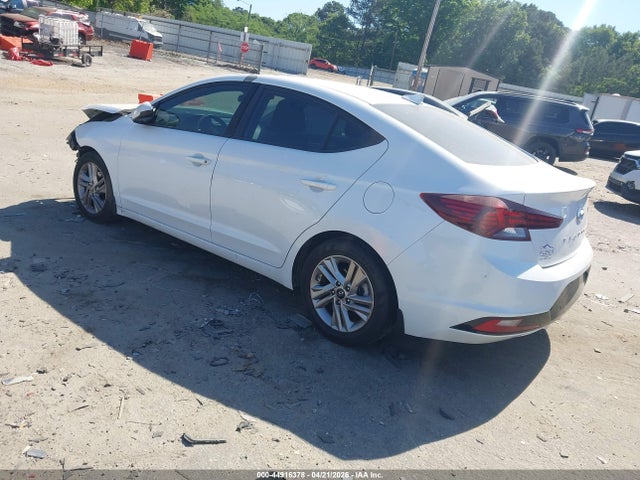Hyundai ELANTRA Sel