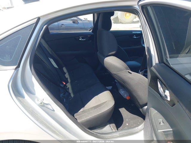 Kia Forte S