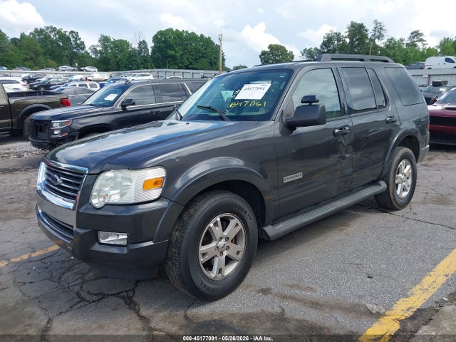 Ford Explorer Xlt