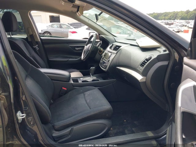 Nissan Altima 2.5 Sv