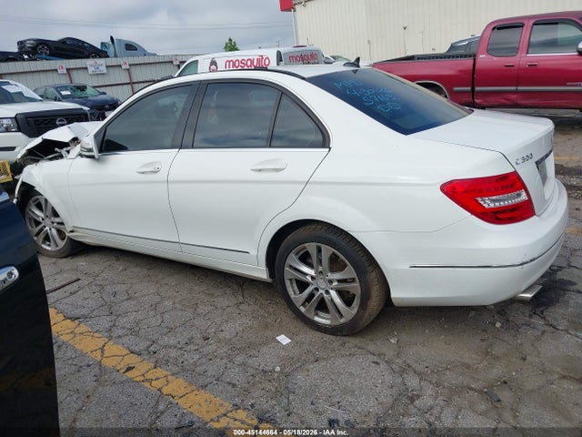 Mercedes-Benz C-Class Luxury 4matic