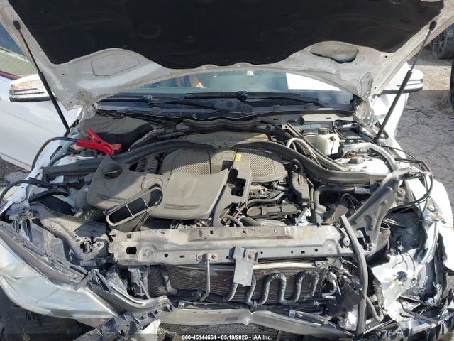 Mercedes-Benz C-Class Luxury 4matic