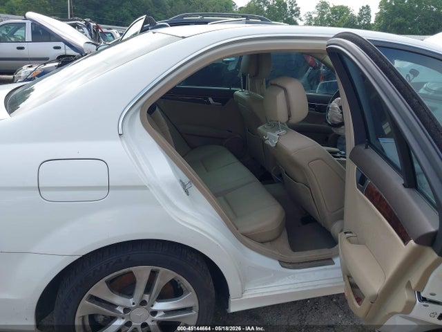 Mercedes-Benz C-Class Luxury 4matic