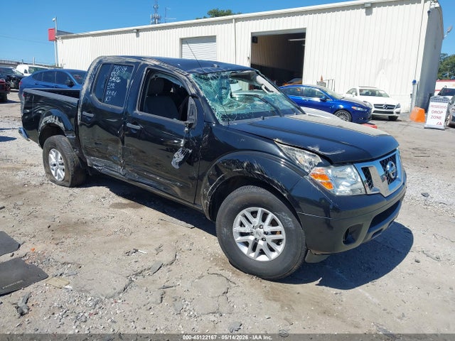 Salvage Nissan Frontier Image