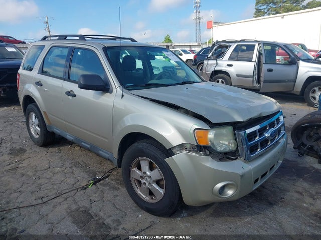 Salvage Ford Escape Image