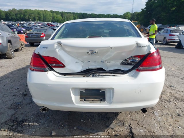Toyota Avalon Limited