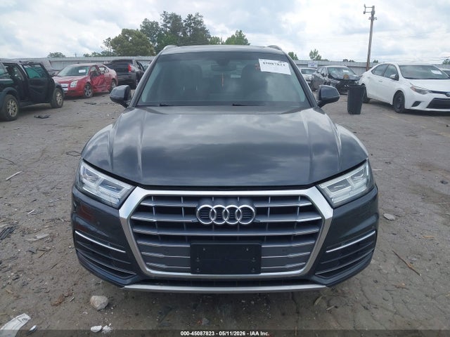 Audi Q5 45 Premium