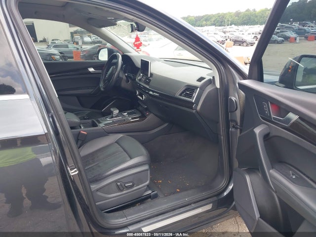 Audi Q5 45 Premium