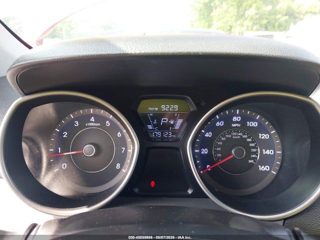 Hyundai ELANTRA Se