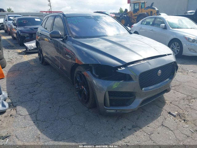Salvage Jaguar F-PACE Image