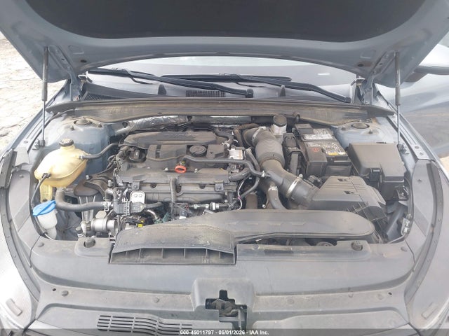 Kia K5 Lxs