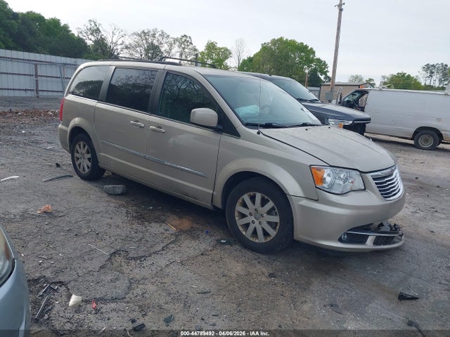 Salvage Chrysler Town & Country Image