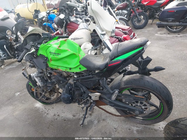 Kawasaki Ex650 N
