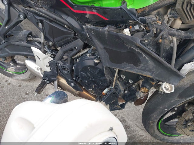 Kawasaki Ex650 N