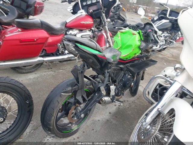 Kawasaki Ex650 N