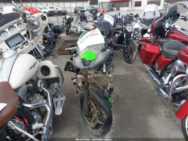 Kawasaki Ex650 N