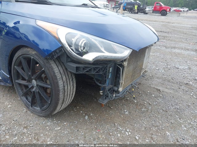 Hyundai VELOSTER Turbo