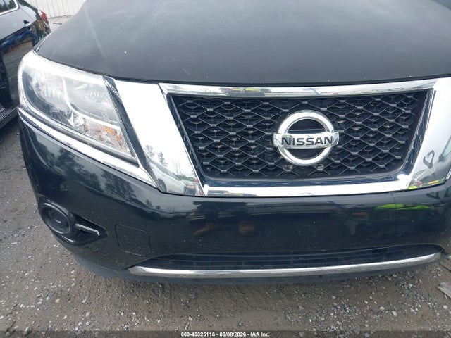 Nissan Pathfinder S