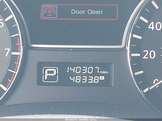 Nissan Pathfinder S