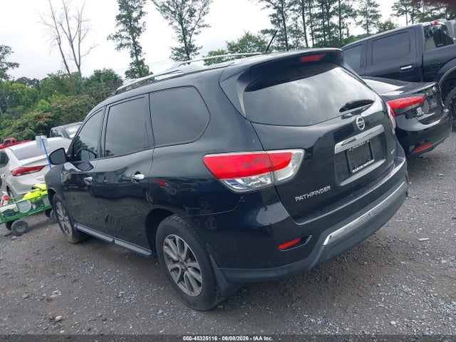 Nissan Pathfinder S
