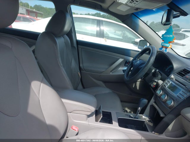Toyota Camry Se V6