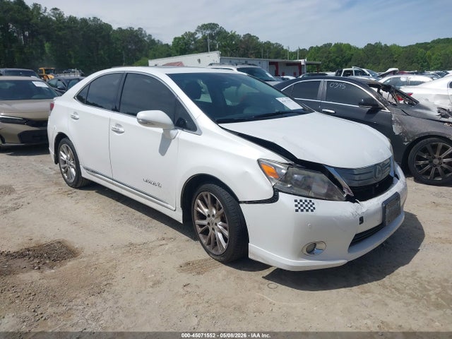Salvage Lexus HS 250h Image