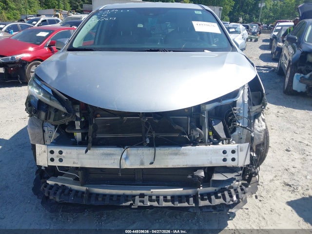 Toyota Sienna Le