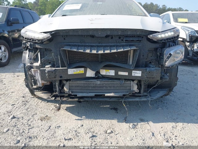 Hyundai KONA Limited