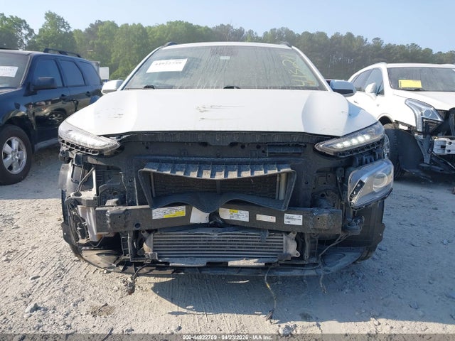 Hyundai KONA Limited