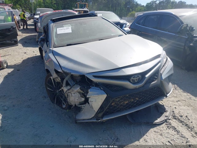 Salvage Toyota Camry Image