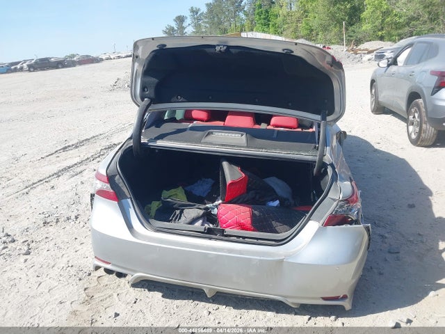 Toyota Camry Xse