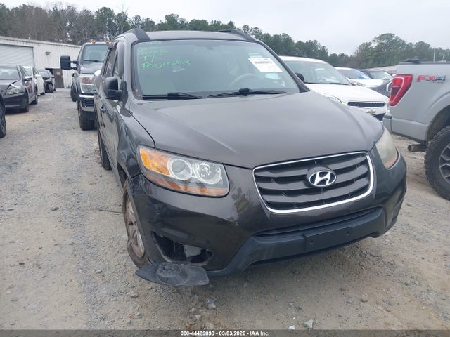 Salvage Hyundai SANTA FE Image