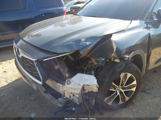 Toyota Highlander Xle