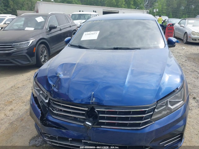 Volkswagen Passat 1.8t R-line